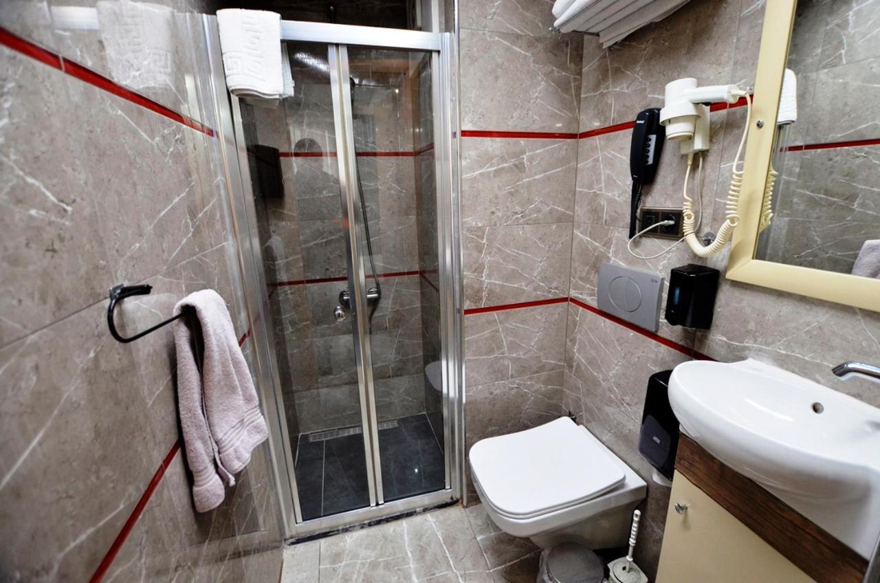 Tuem Palace Otel Bandırma Εξωτερικό φωτογραφία